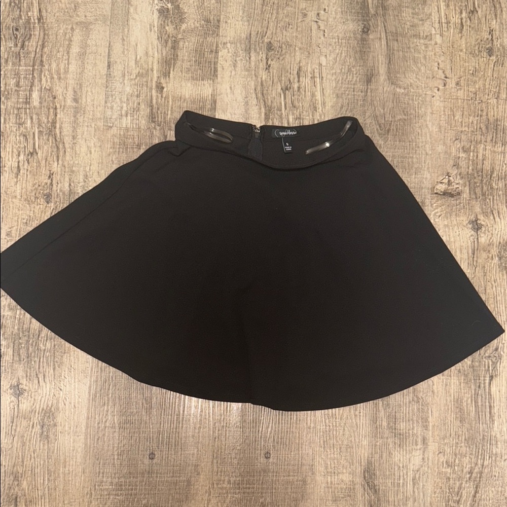 Speechless Black Skater Mini Skirt for Casual Occasions